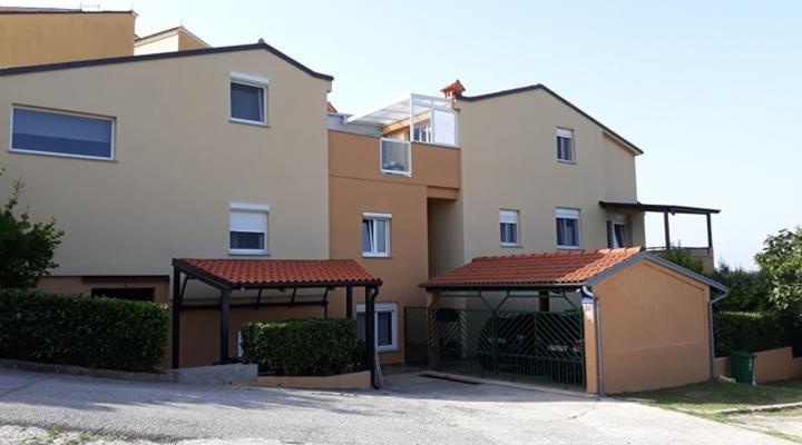 Apartment Piranesi With A Parking Space Pula Bagian luar foto